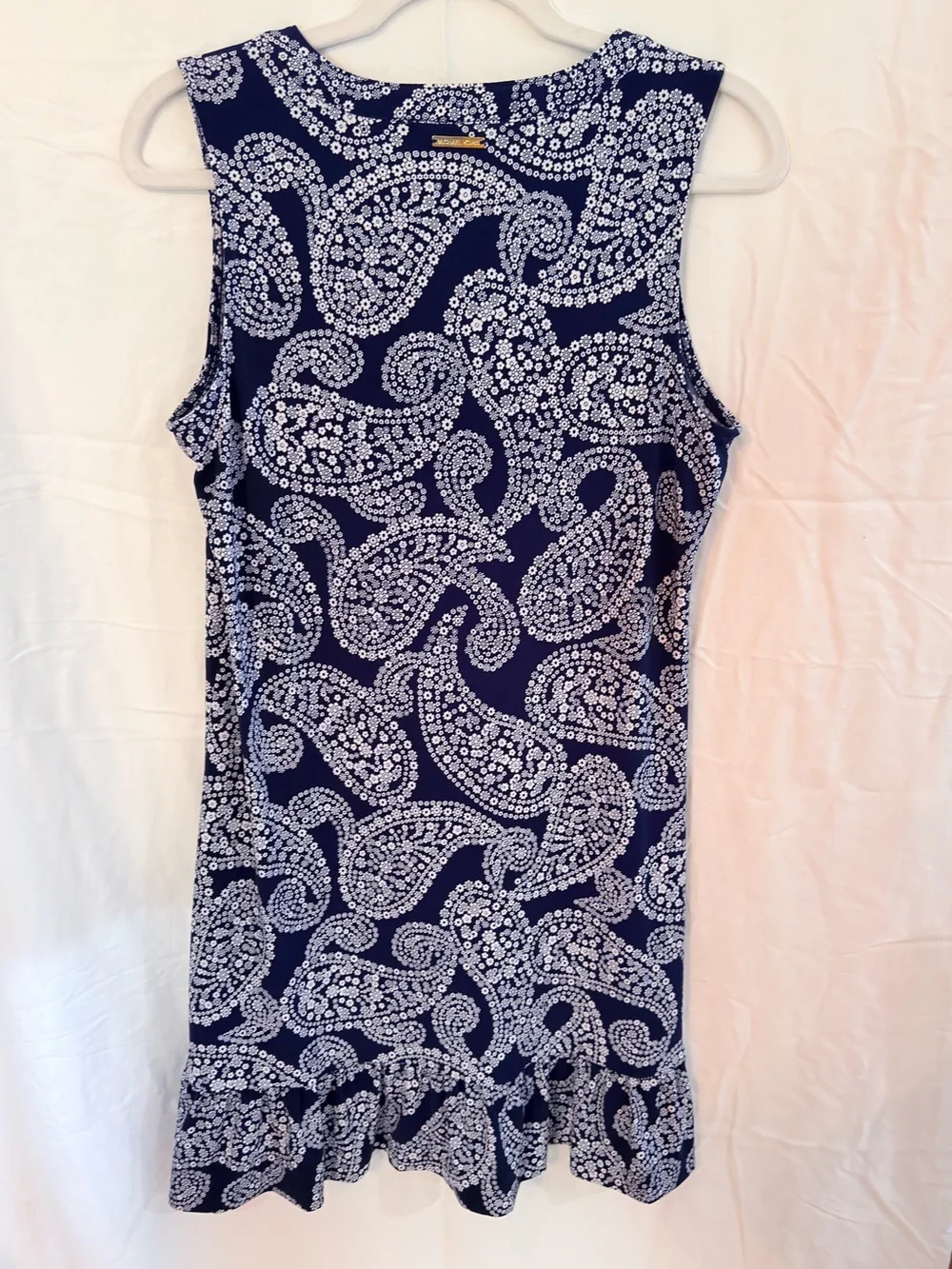 Michael Kors features flattering